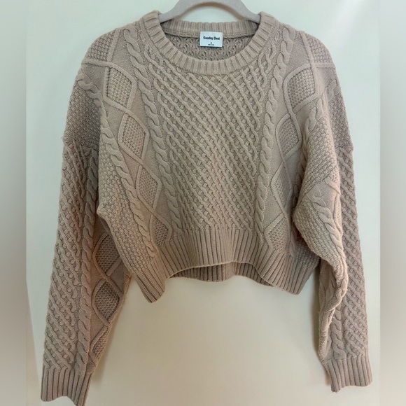 Aritzia - Sunday Best - Peggy Cropped Cozy Cable Knit Sweater - Tan - Picture 2 of 4